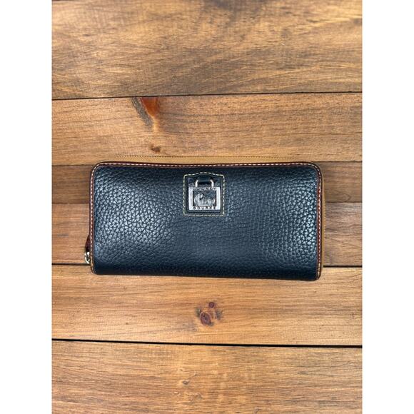 Vintage Dooney & Bourke Wallet Pebble All Weather Leather Black Brown Duck - Picture 1 of 9